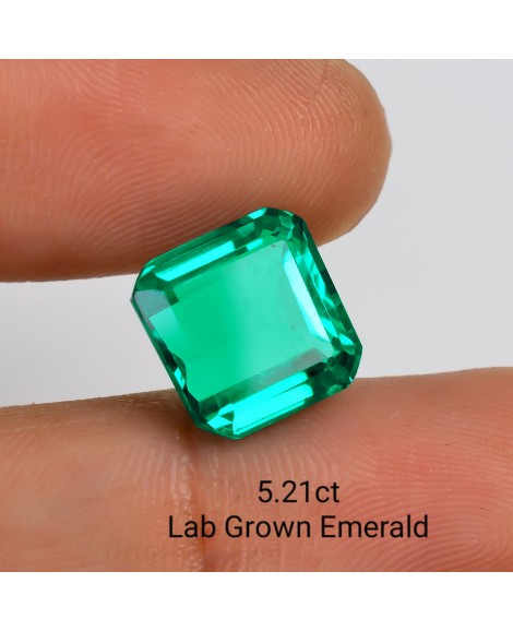 LAB GROWN EMERALD 5.21CTS OCTA MIXED