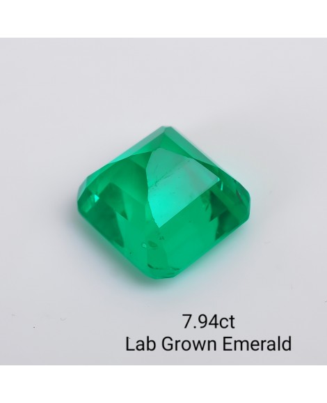 LAB GROWN EMERALD 7.94CTS OCTA MIXED