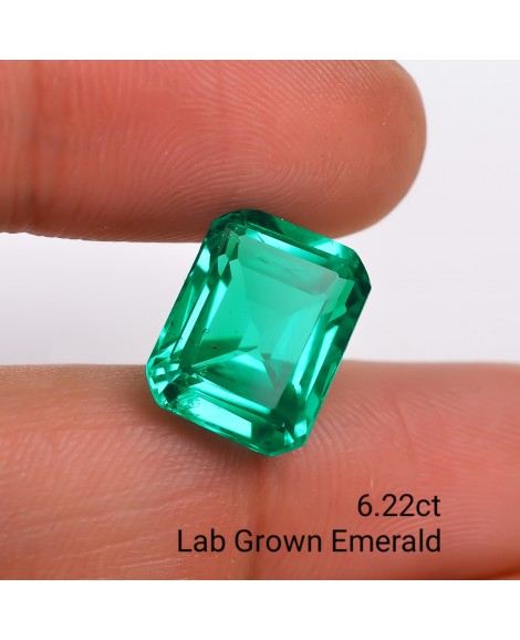 LAB GROWN EMERALD 6.22CTS OCTA MIXED